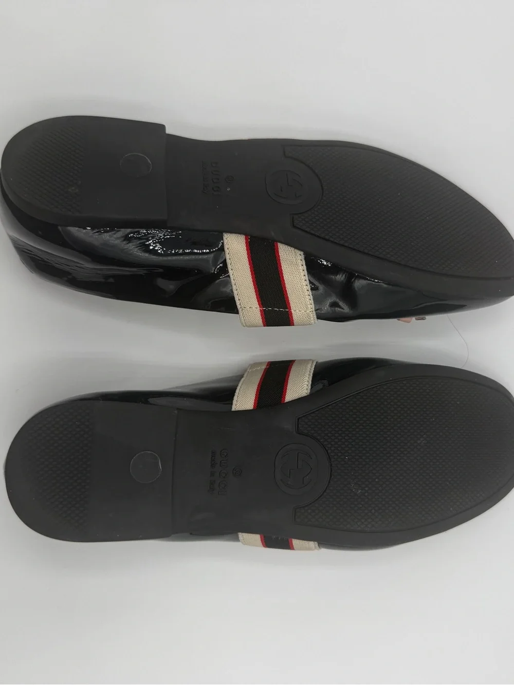Gucci Kids Navy Patent Leather Ballet Flats with Logo Strap